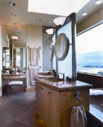 teen bathroom decorating idea.