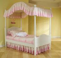 rachel ashwell canopy bedding.
