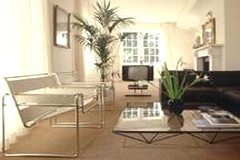 top interior decoration course university in uk.